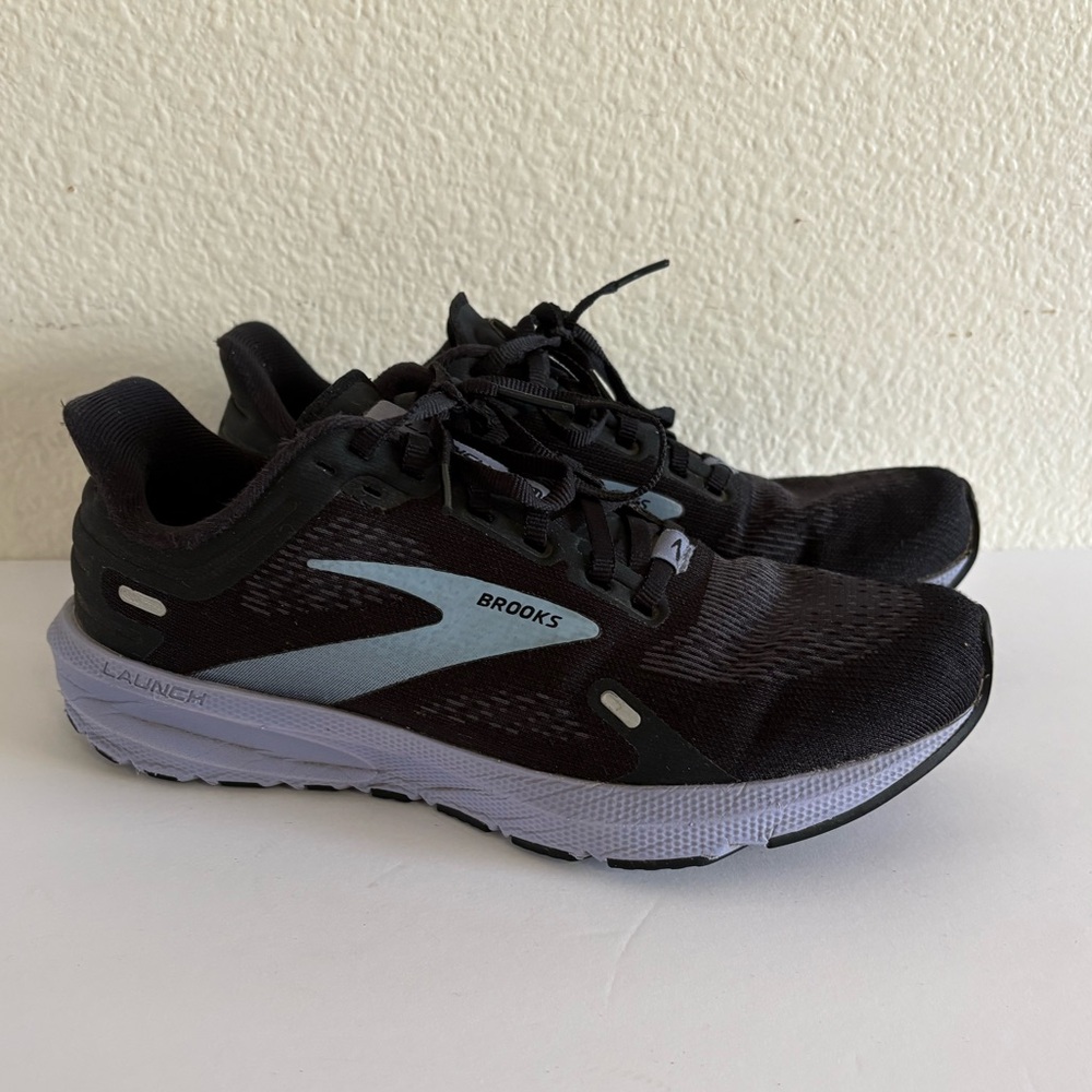 Brooks launch 9 running shoe women’s size 7 used
